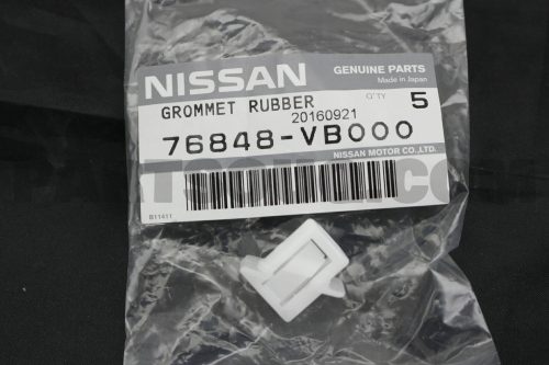 Piuliță pentru extensie aripă plastic pentru Nissan Patrol Y61