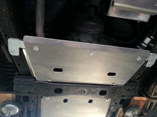 F4x4 scut aluminiu protecție cutie de transfer Nissan Patrol Y61 cutie manuală