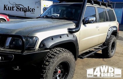 Evazări din plastic Kut Snake pentru Nissan Patrol Y61 GU4 2005-> 75mm