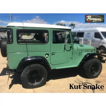   Evazări din plastic Kut Snake pentruToyota Land Cruiser 40  100mm