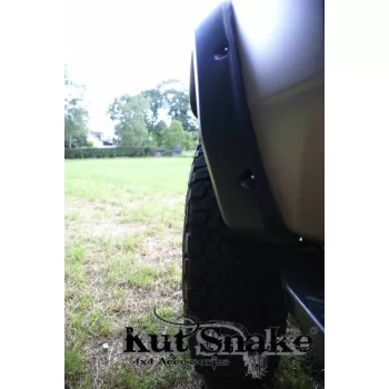   Evazări din plastic Kut Snake pentru Toyota Land Cruiser 79 pick-up cabină dublă 2007-> 50mm
